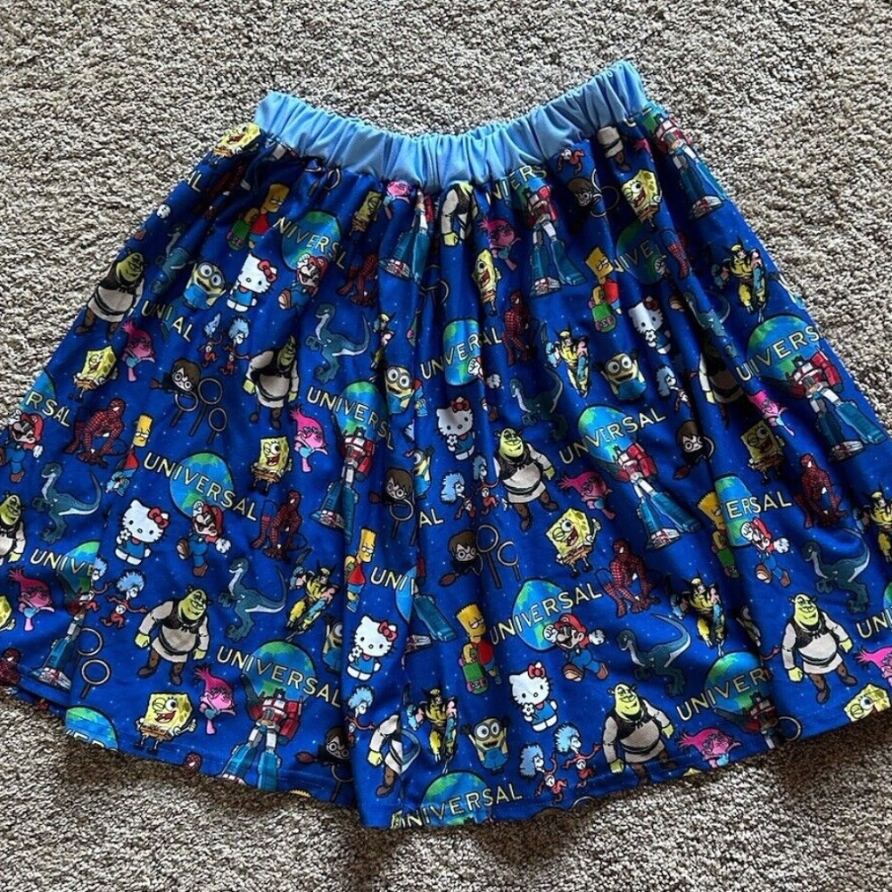 Enchanted Dress Shop Universal Minion Hello Kitty Harry Potter Skirt Sz Small